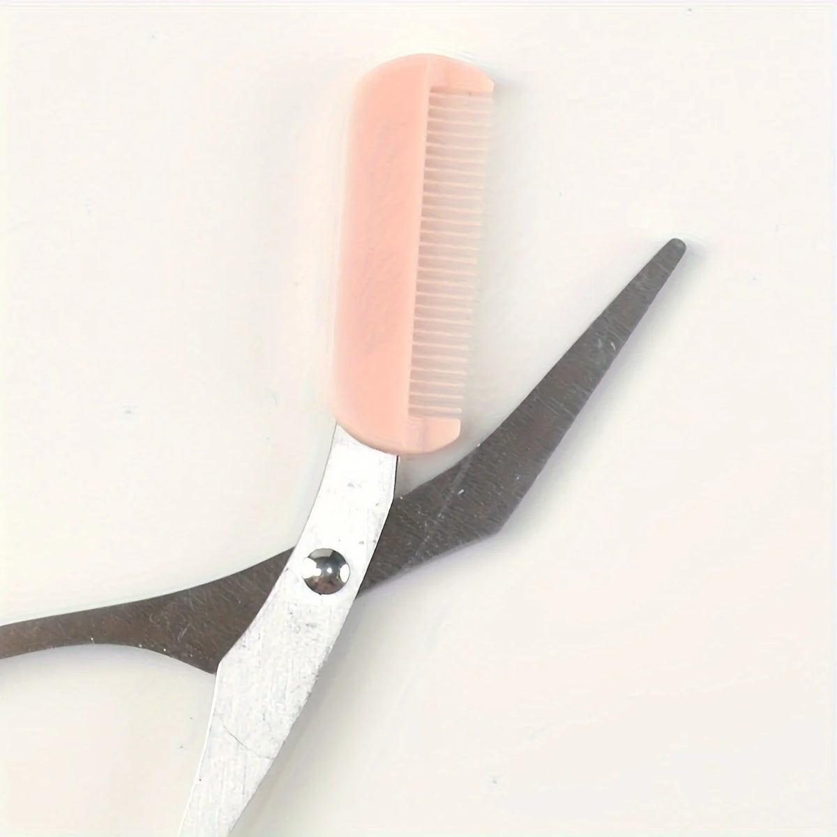 Eyebrow Trimming Scissors With Comb – Precise Shaping Tool