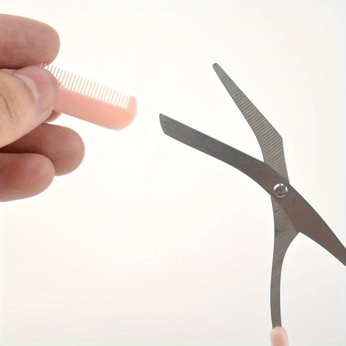 Eyebrow Trimming Scissors With Comb – Precise Shaping Tool