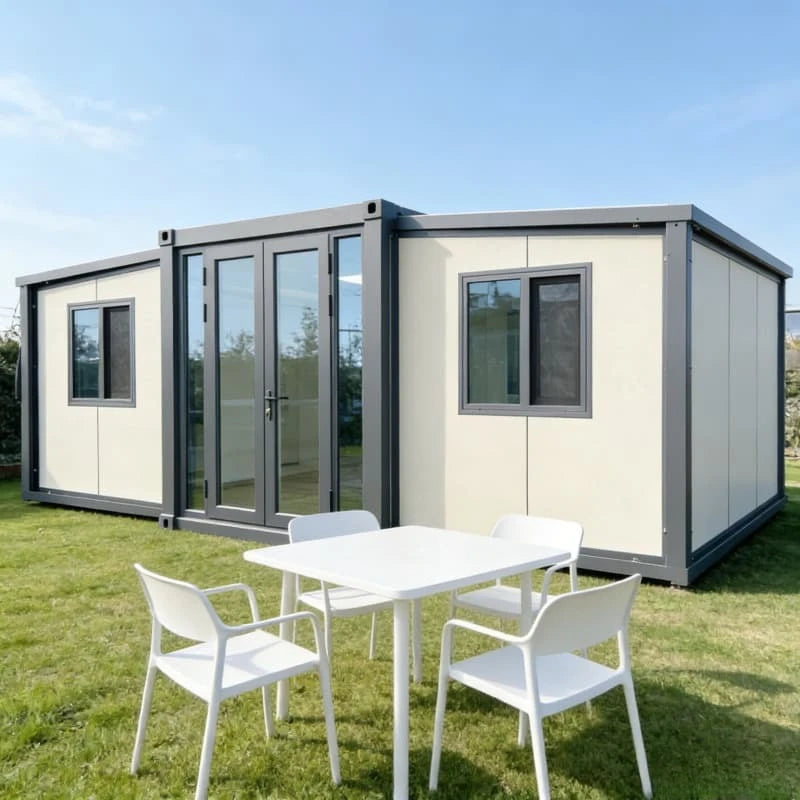 Customize deposit Color Expandable Prefab Container House With 2 Bedrooms & Bath