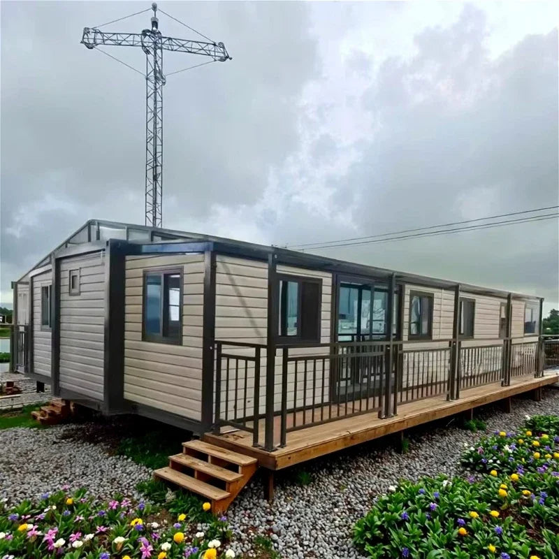 Expandable Steel Frame Container Home With 3 Rooms